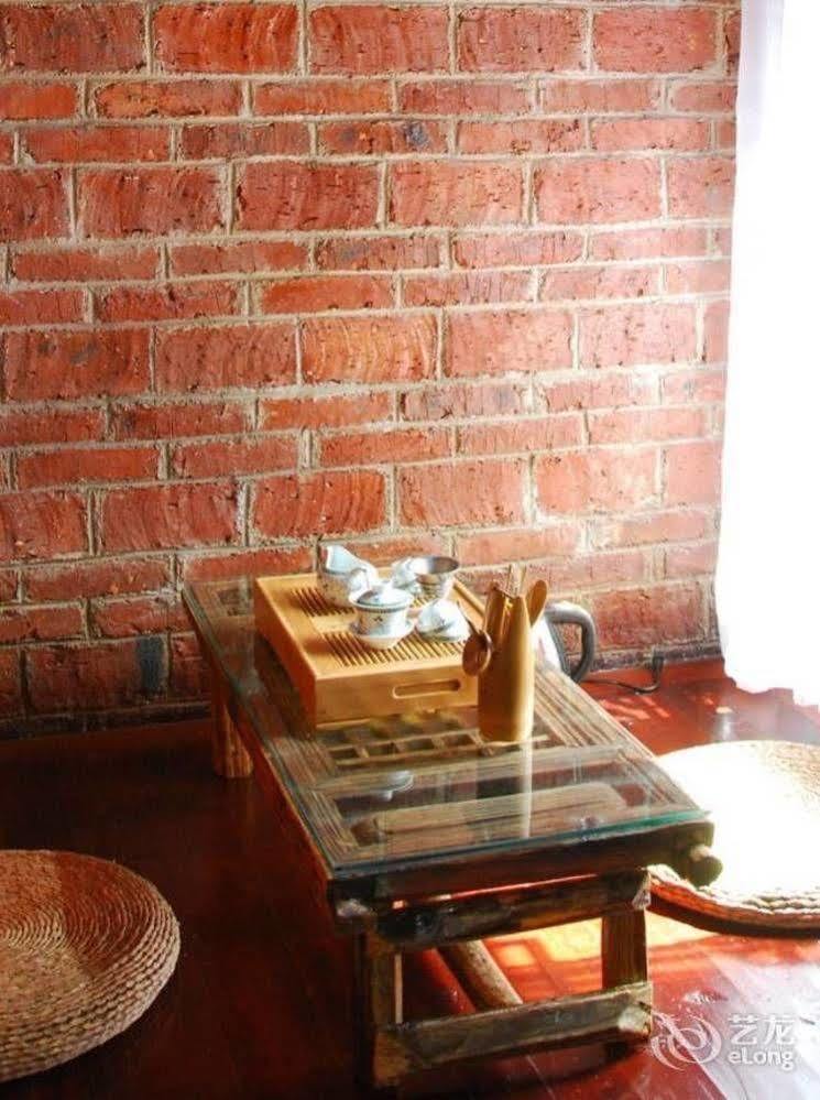 Lazy Tiger Inn Лиджанг Екстериор снимка